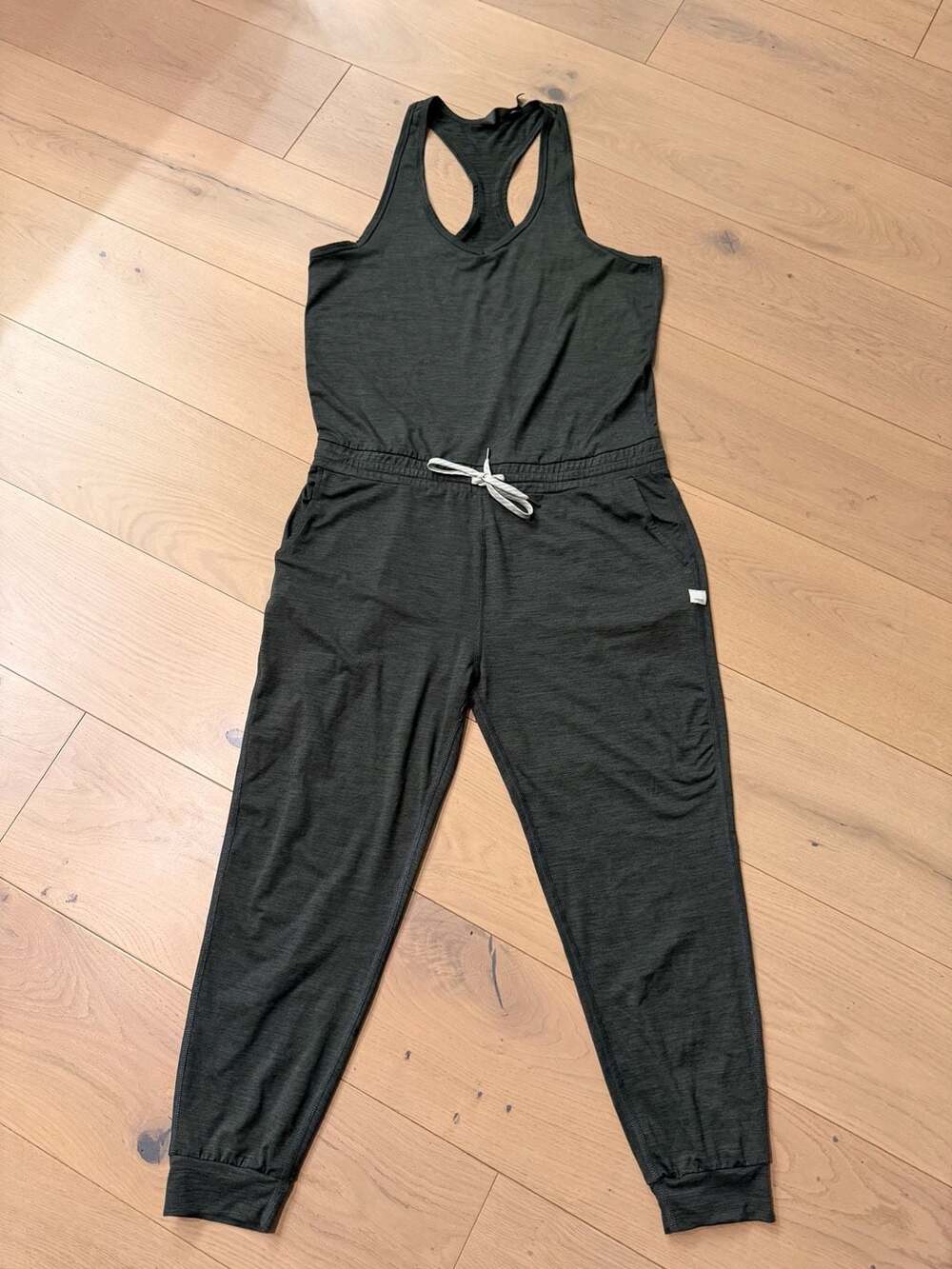 Vuori Jumpsuit M Charcoal Gray Tank Racerback Drawstring Pockets
